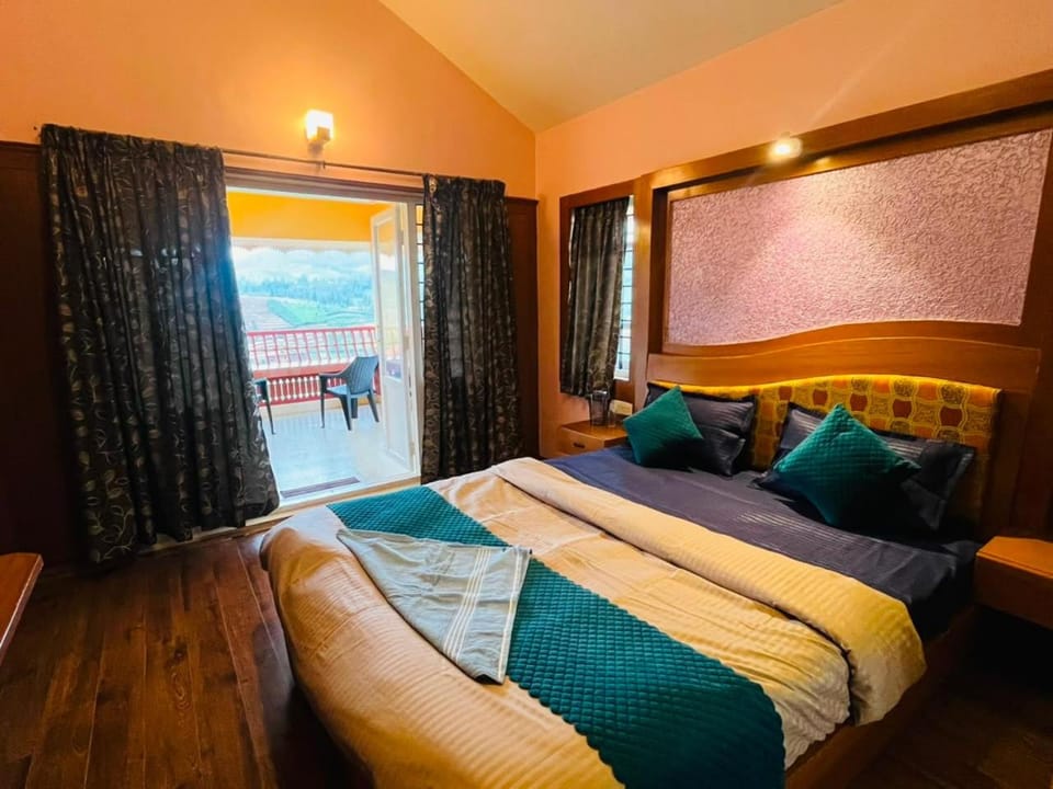 Natural landscape, Balcony/Terrace, Photo of the whole room, Bedroom