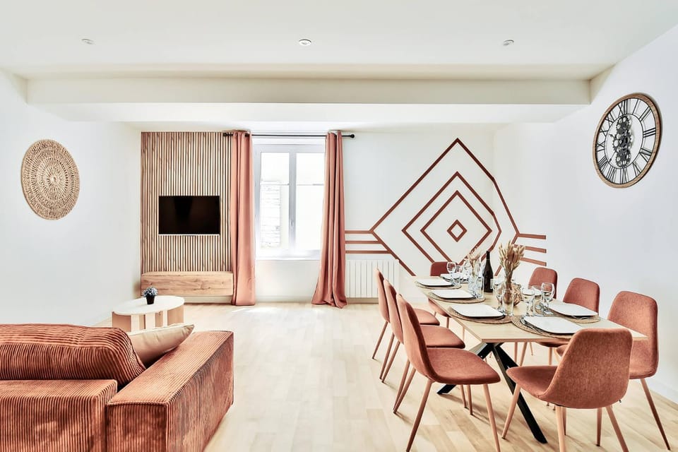 TV and multimedia, Living room, Dining area