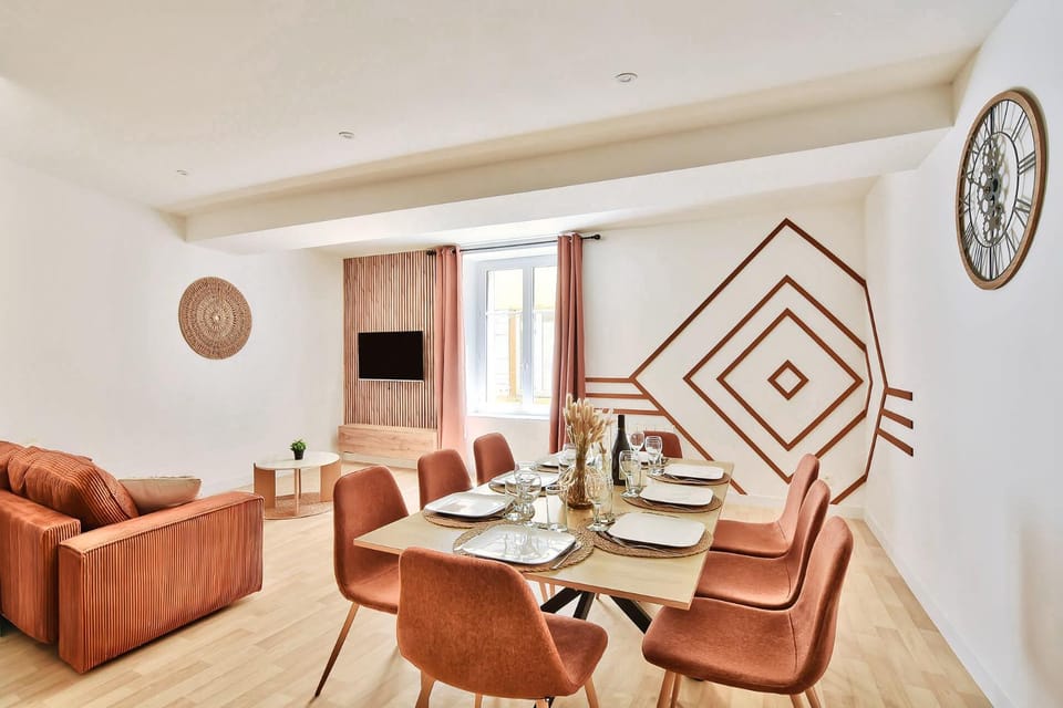 TV and multimedia, Living room, Dining area