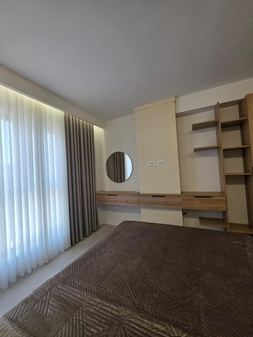 Bed, Photo of the whole room, Bedroom, wardrobe