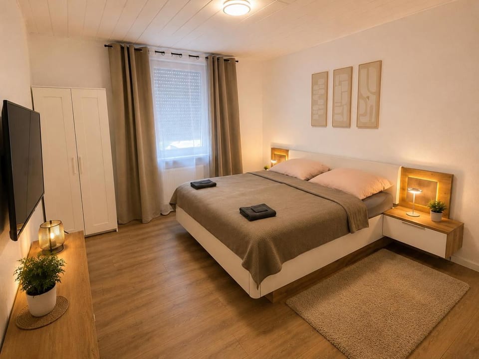 Geräumige 3-Zimmer-Ferienwohnung mit Terrasse Apartment in Koblenz