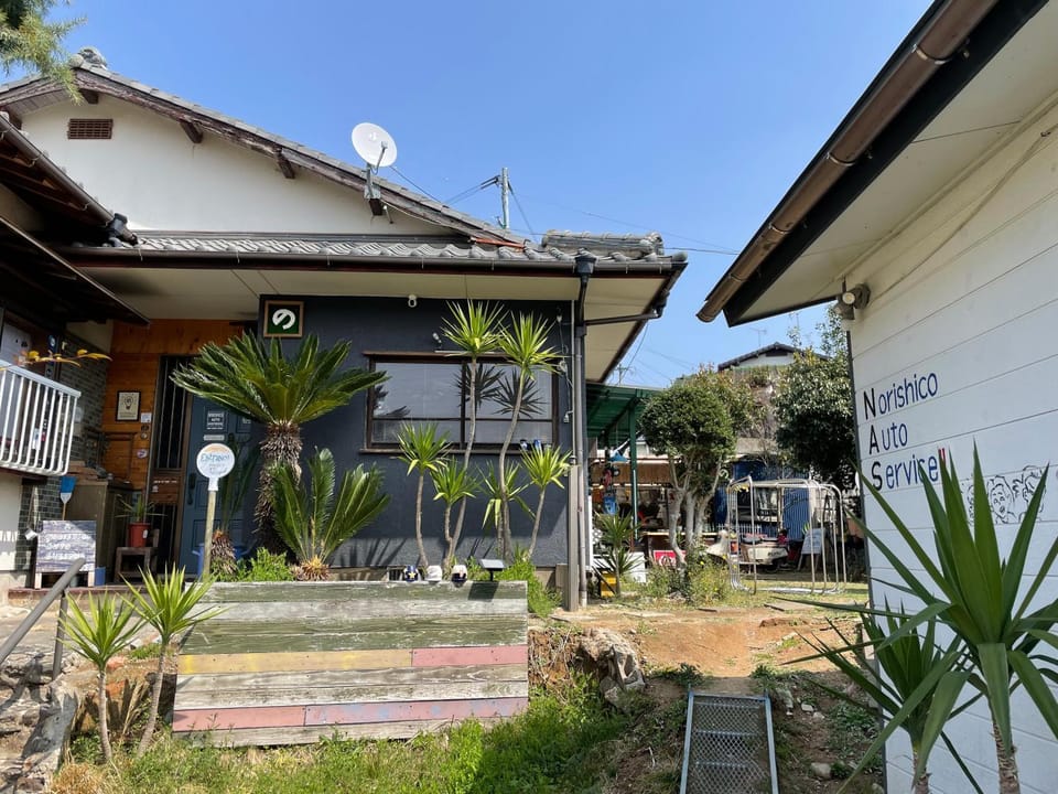 Norishicoauto Guesthouse Bed and Breakfast in Fukuoka Prefecture