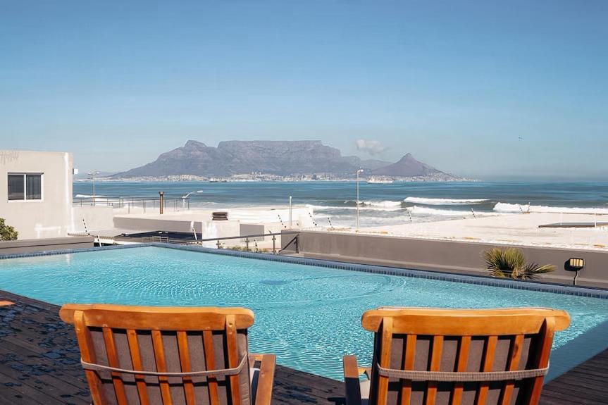 Infinity 2BR Seaside Stay - Steps from Blouberg Beach Apartment in Cape Town