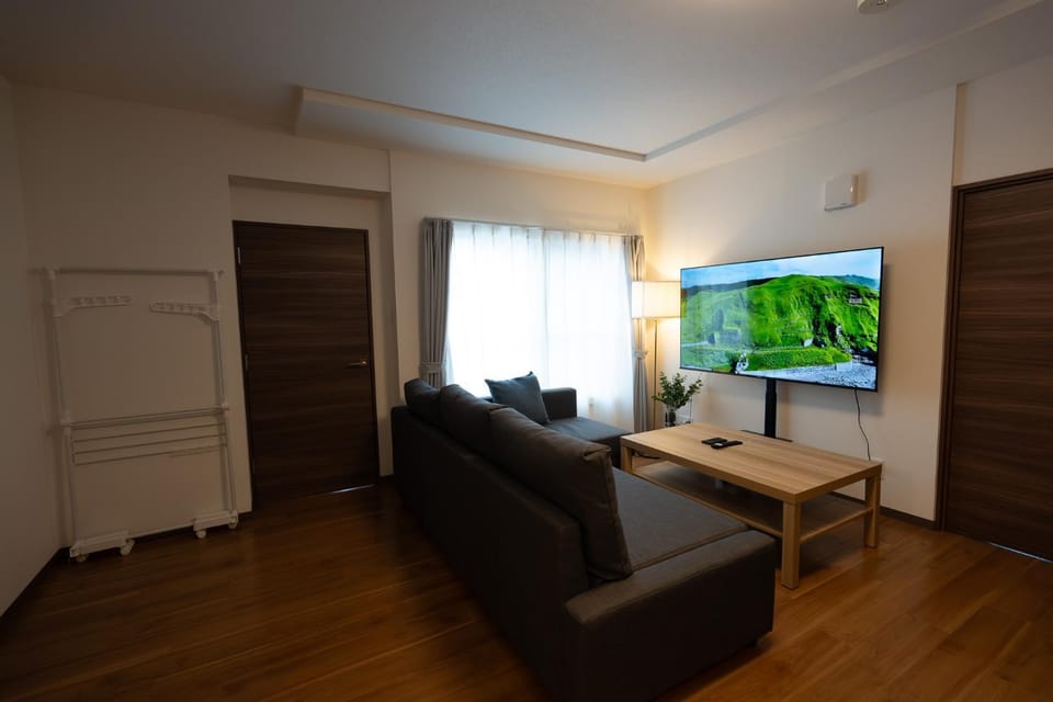 Hotel Maruyama Sakuranamiki 401Sapporo Apartment in Sapporo