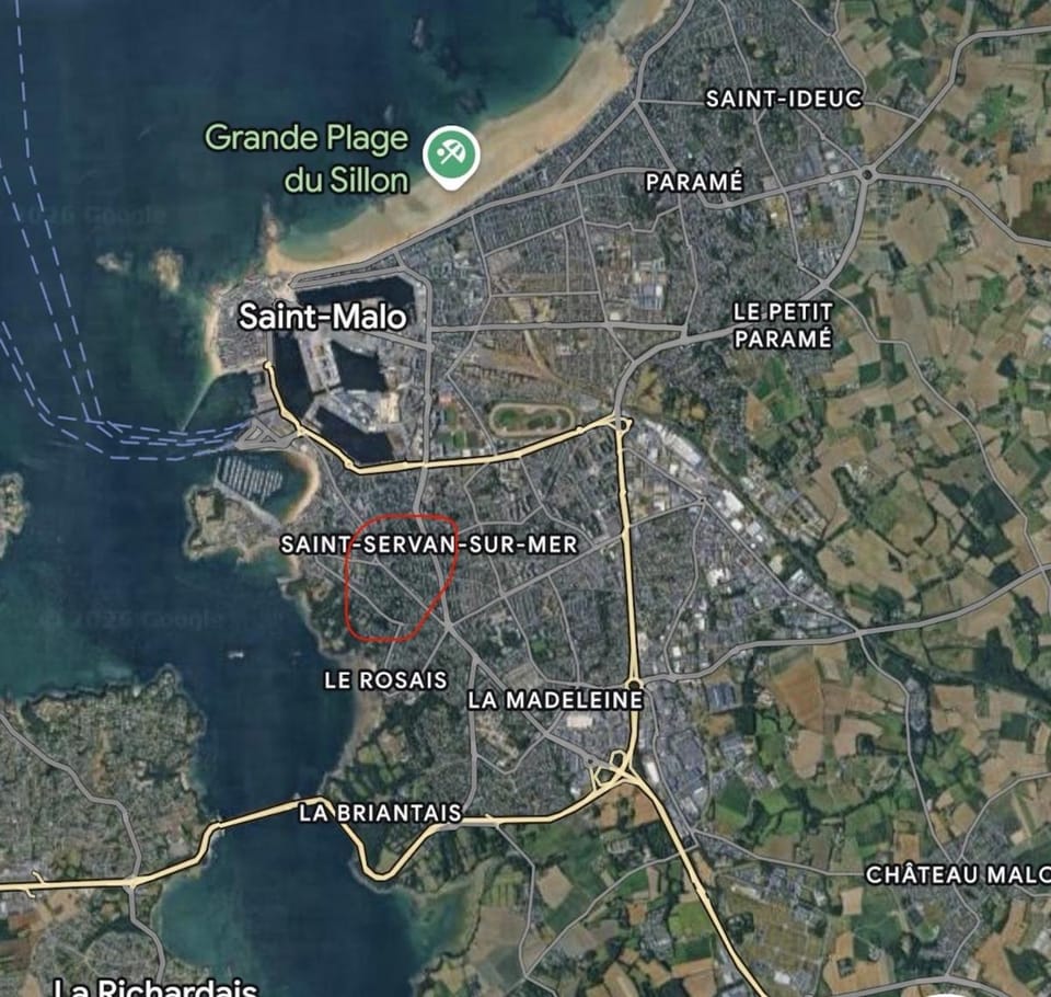 Studio Saint-Malo Apartment in St-Malo