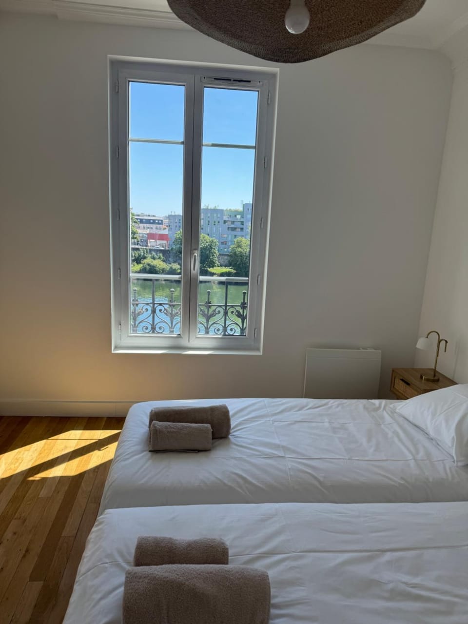 Appartement vue seine à 5 minutes de Paris Apartment in Île-de-France
