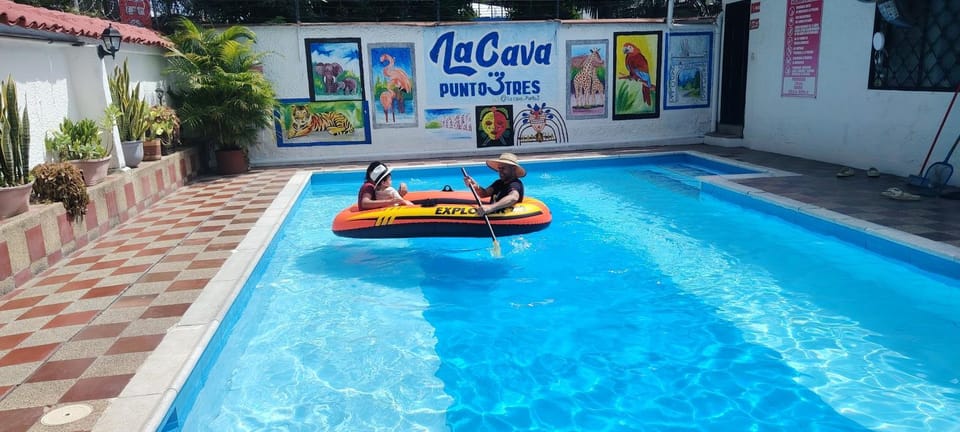 Hotel La cava Hotel in Melgar