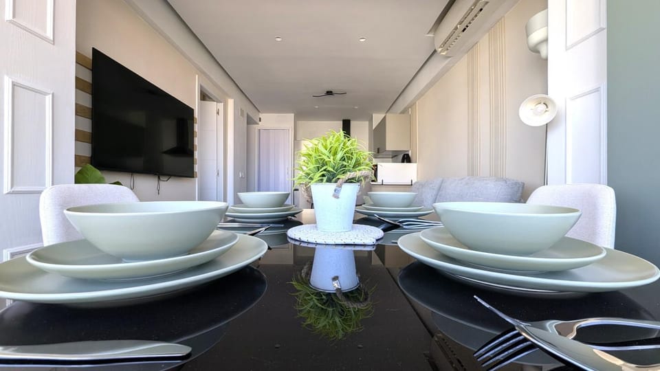 TV and multimedia, Dining area