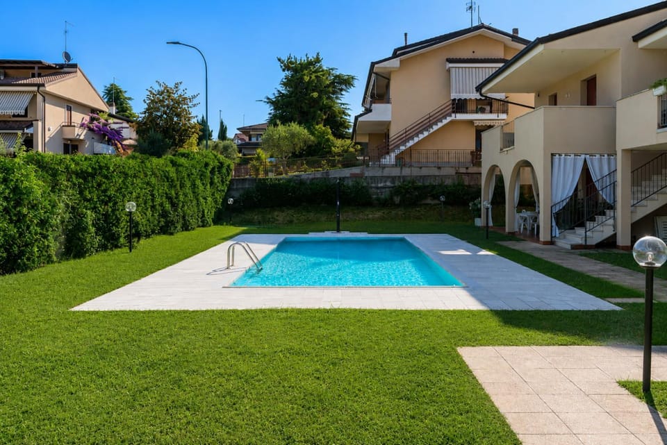 Property building, Spring, Day, Natural landscape, Garden, Garden view, Pool view, Swimming pool, sunbed