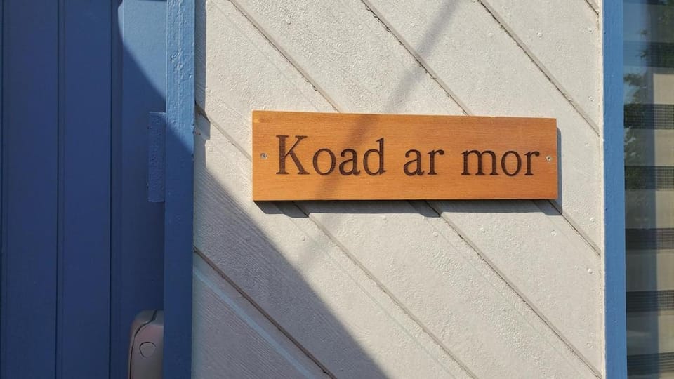 Property logo or sign