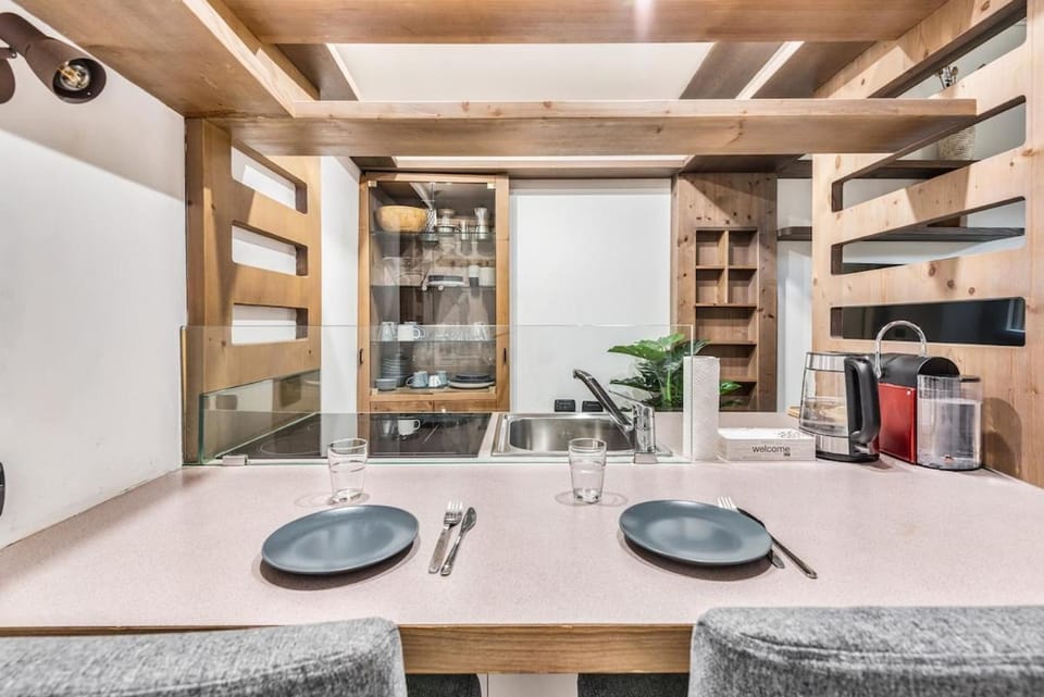 Quiet 150 meters from the Cathedral AC WiFi CityCenter Apartment in Milan
