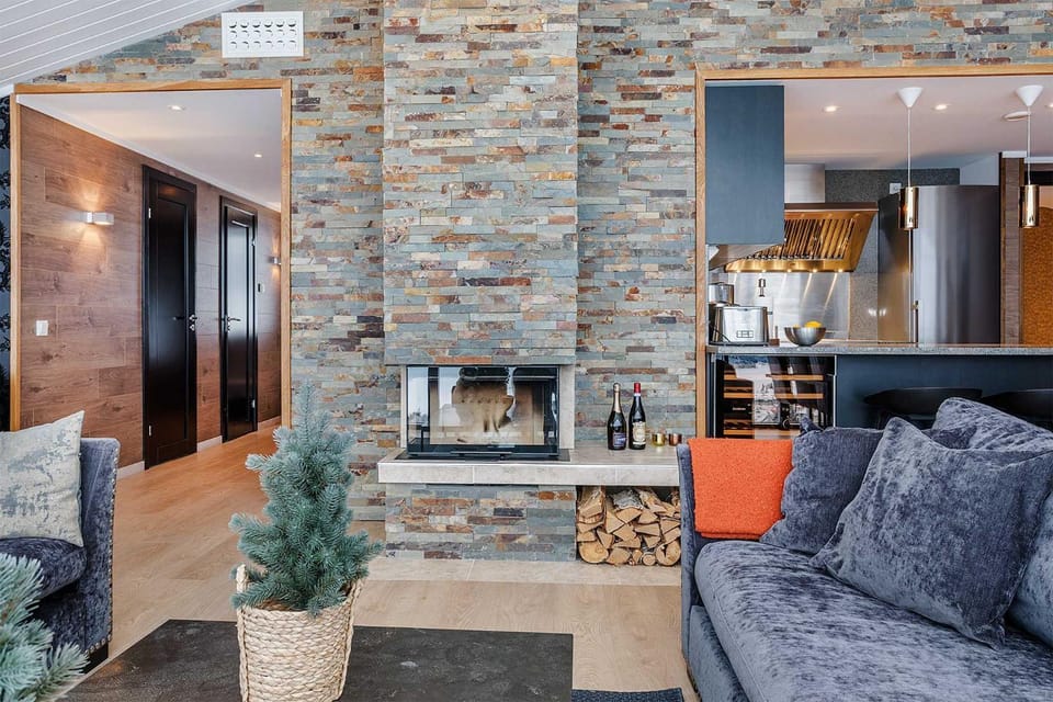 4BR Apartment with Sauna & 2 Balconies Apartment in Sweden