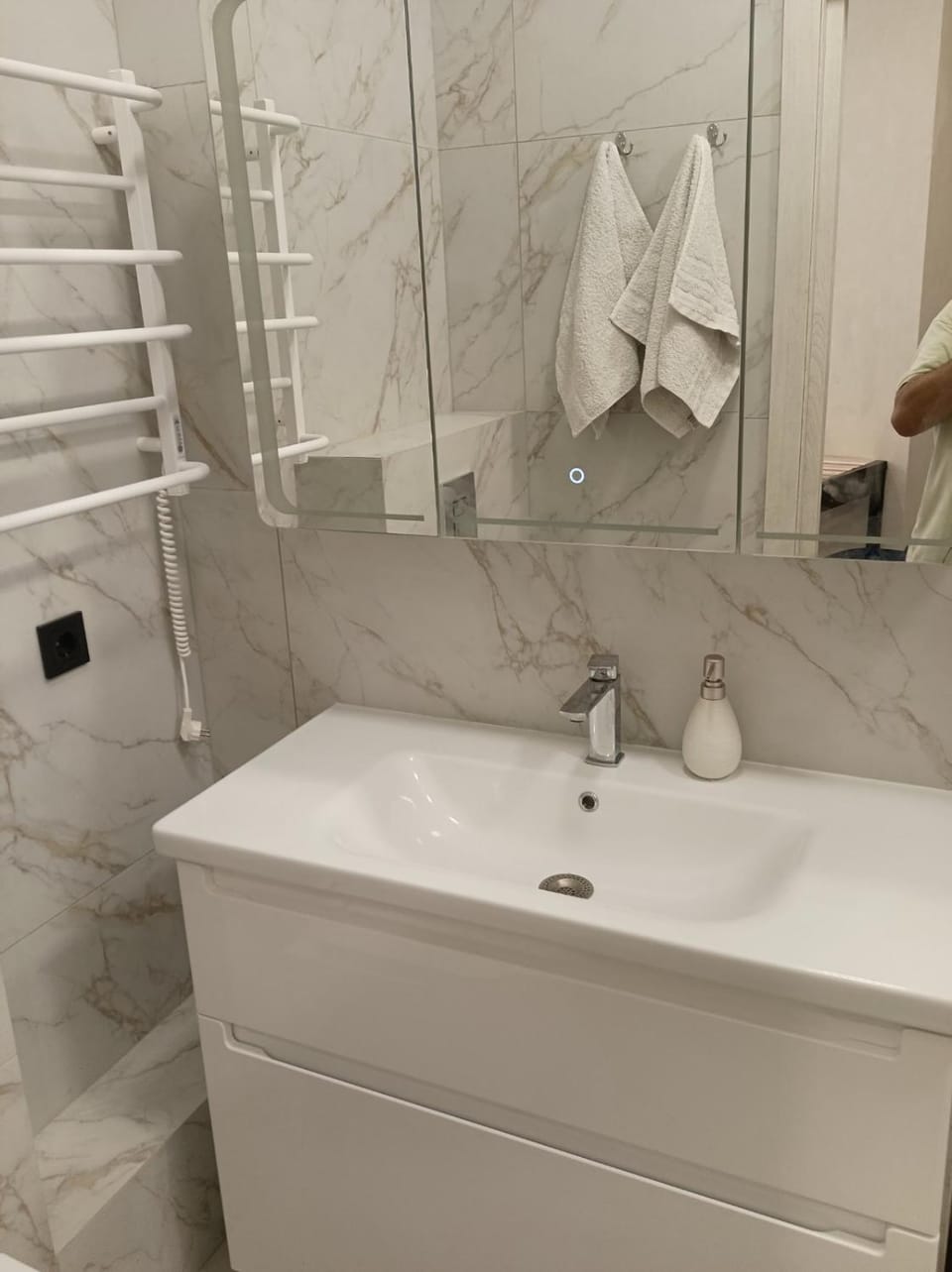 Волна Apartment in Odessa
