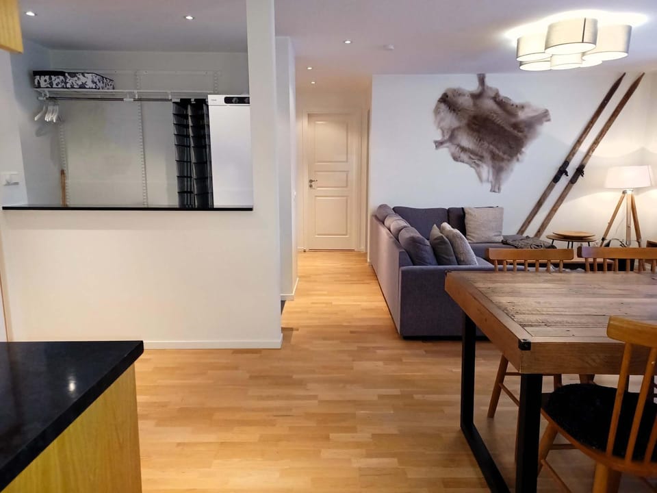 Ski-In Apartment for 8 with Sauna Apartment in Sweden