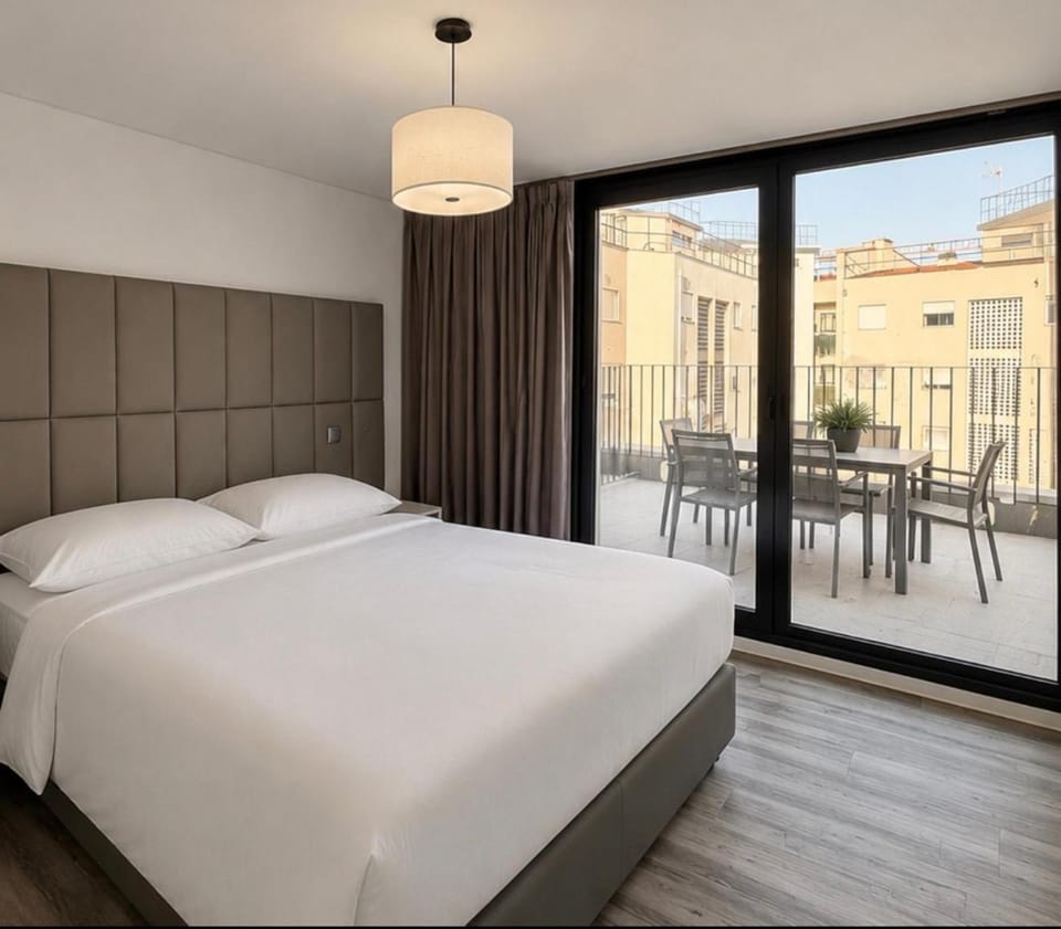 Lisboa Graça Rooftop Suites Bed and Breakfast in Lisbon