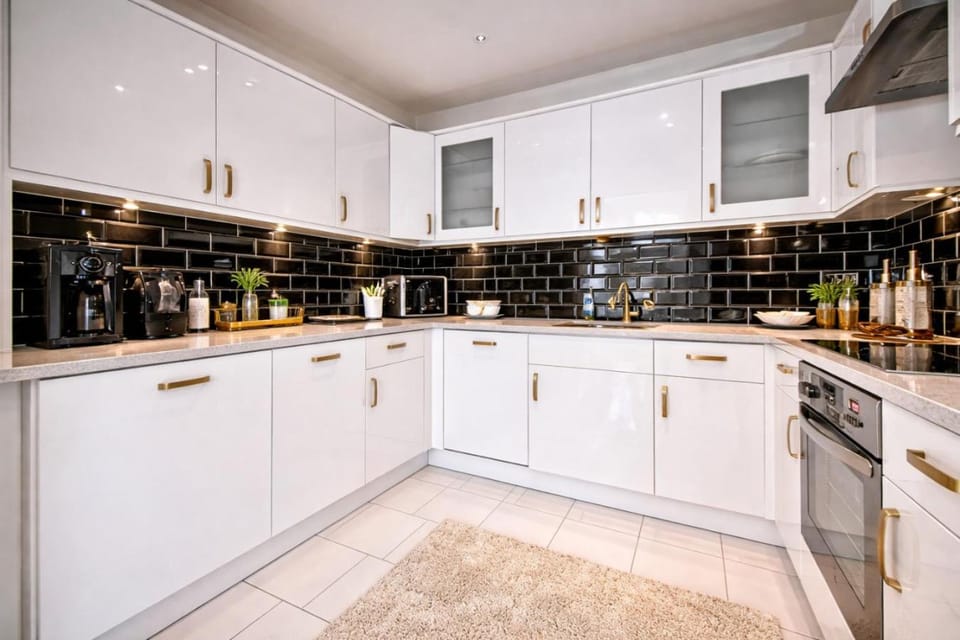 Kensington HydePark with 1GB Wifi & Private Terrace Apartment in City of Westminster