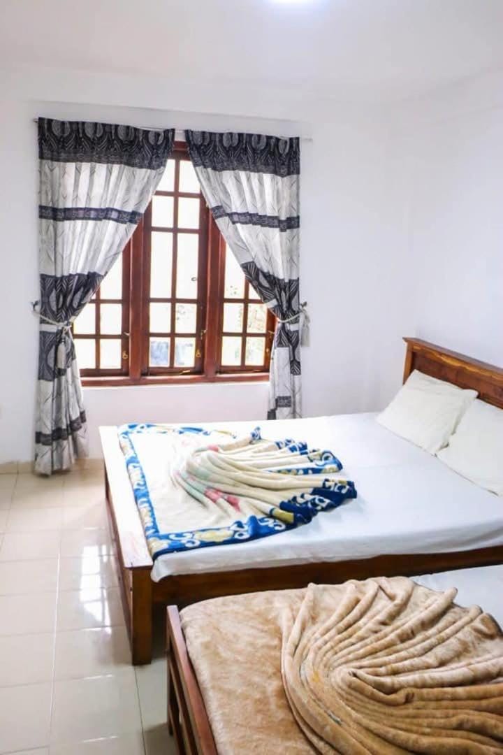 Take me tours residence Villa in Nuwara Eliya