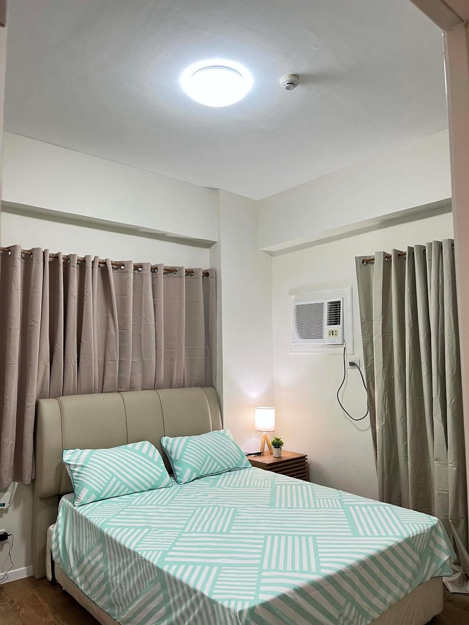 Teresitas Place at Amani Grand near Mactan Cebu Airport Hotel in Lapu-Lapu City