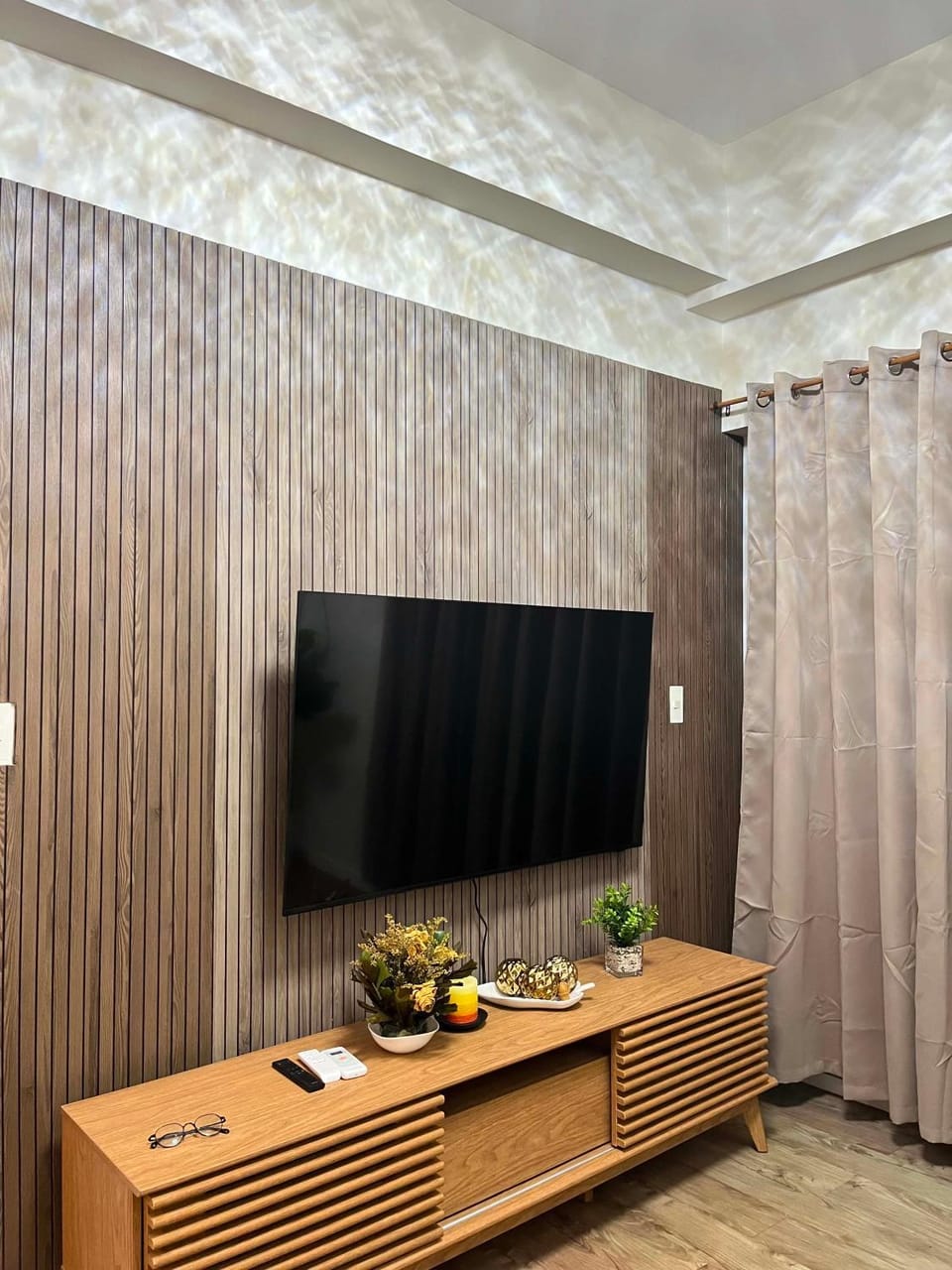 Teresitas Place at Amani Grand near Mactan Cebu Airport Hotel in Lapu-Lapu City