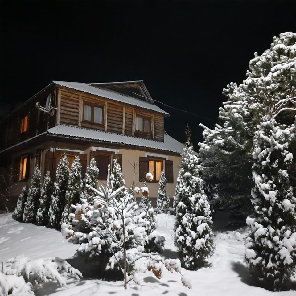 Arnika Tatariv Bed and Breakfast in Ukraine