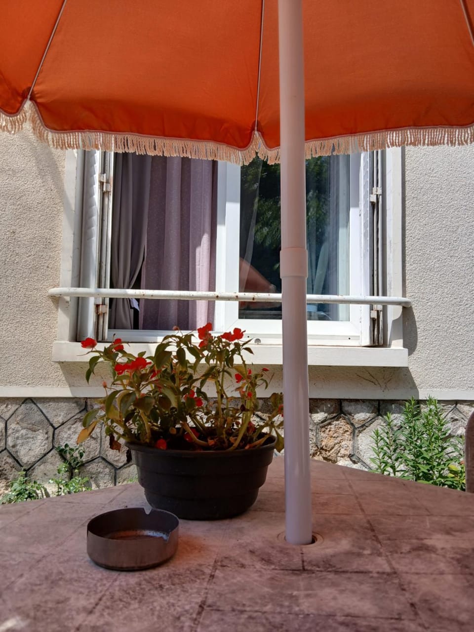 Trait d Union StudioTristan Rez-de-chaussée Apartment in Grand Est