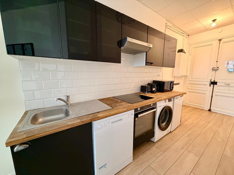 Lafayette - Spacieux Cocon Parisien 8P Apartment in Paris