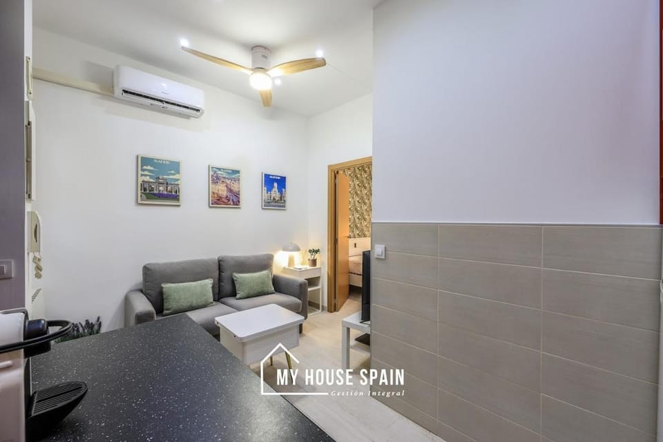 MyHouseSpain - Rincón in Malasaña Apartment in Centro