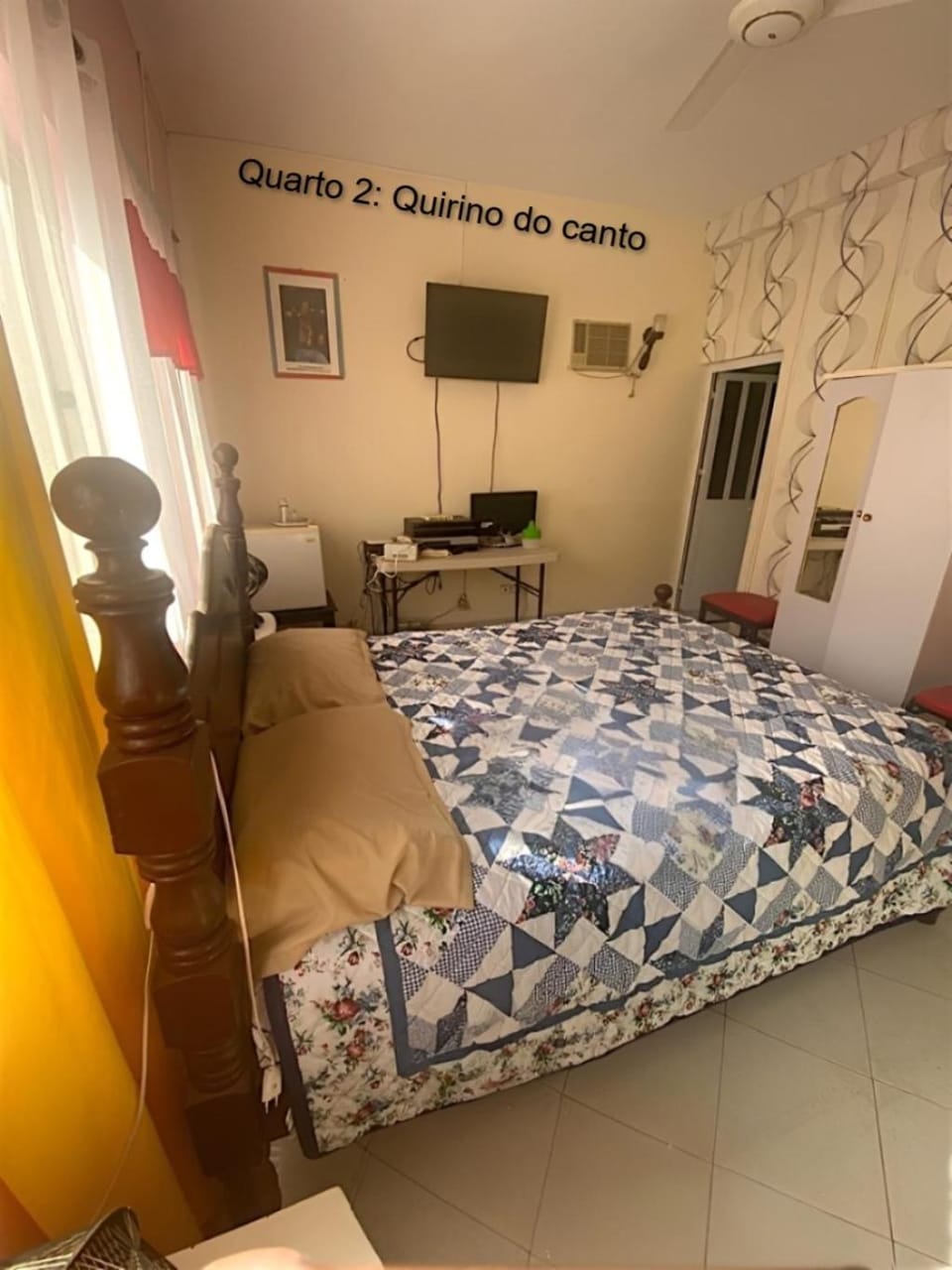 Bed, TV and multimedia, Bedroom