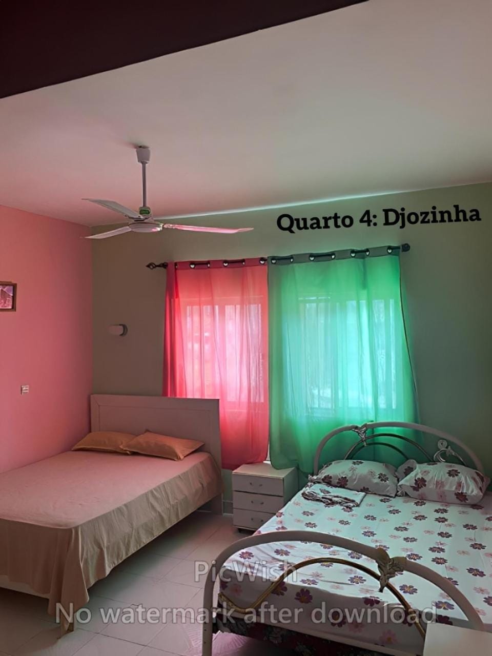 Bed, Photo of the whole room, Bedroom