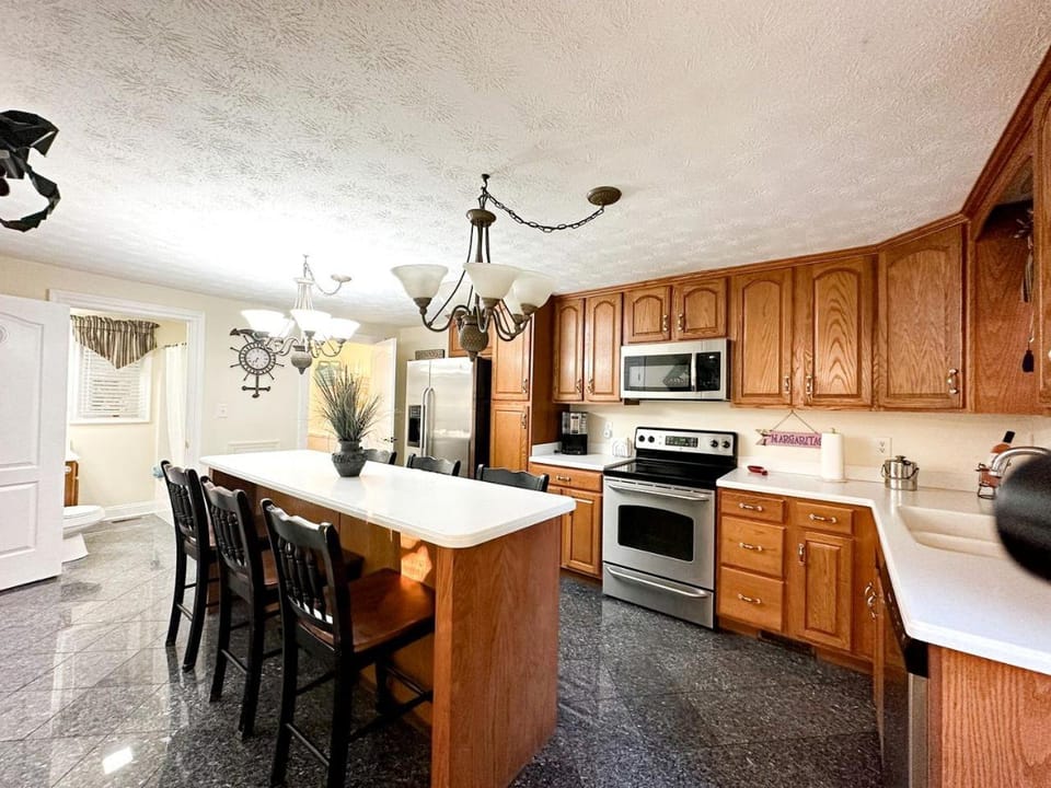 Shenandoah Getaways in this Stunning Riverside Rental for Romantic Escapes to Virginia House in Shenandoah