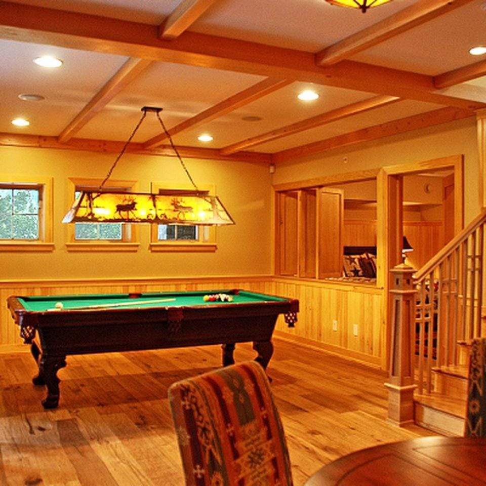 Mountain Cabin Rental with Pool Table in Rutland County, Vermont Cabin in Chittenden
