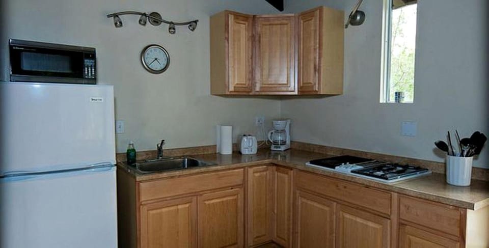 Riverfront Cabins for Rent on the American River in Sacramento Cabin in Coloma