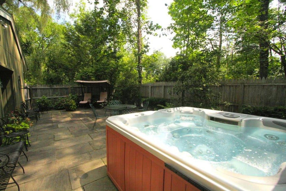 Hot Tub