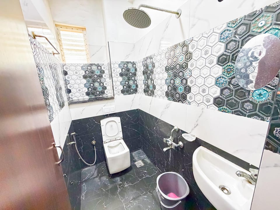 Mithra Homestay Bed and Breakfast in Puducherry