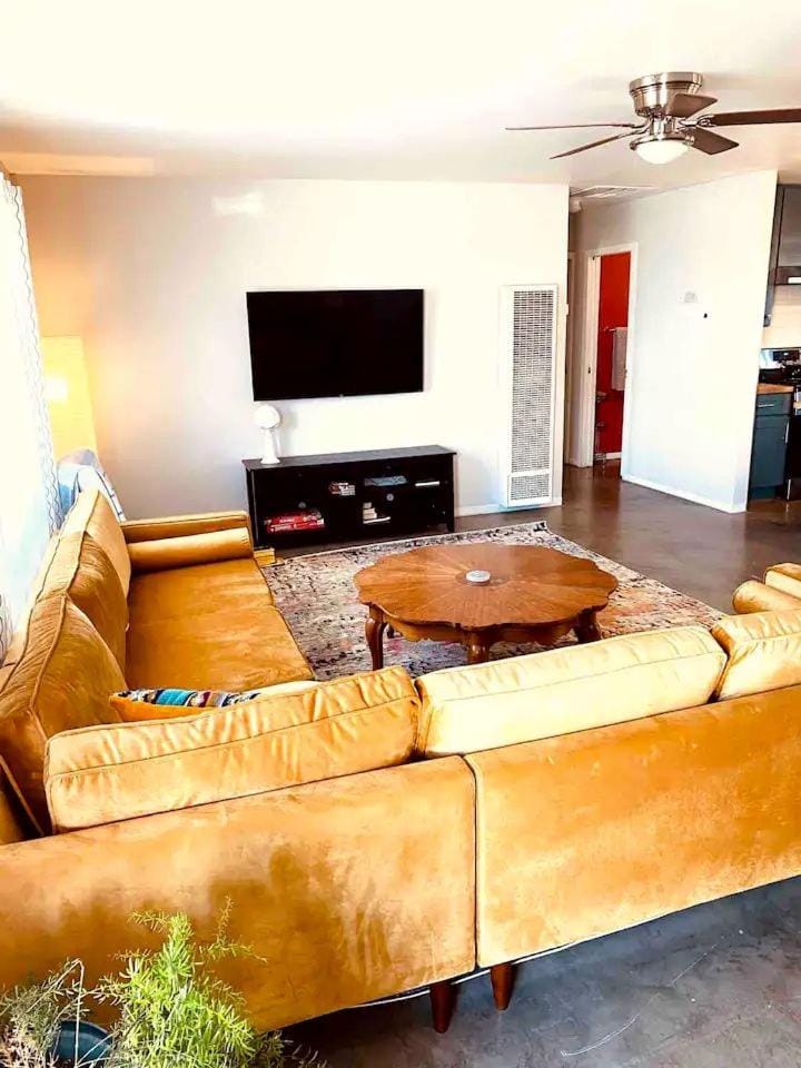 The Joshua Tree Desert Duo in California House in Joshua Tree