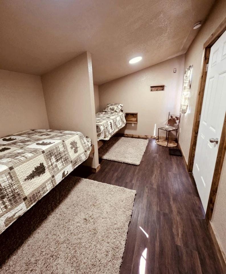 Cozy Sleeper Cabins with Gazebo Near Orofino, Idaho Cabin in Nez Perce