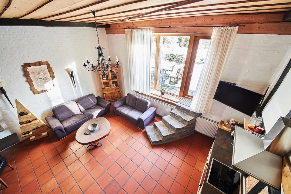 Kitchen or kitchenette, Living room, Seating area