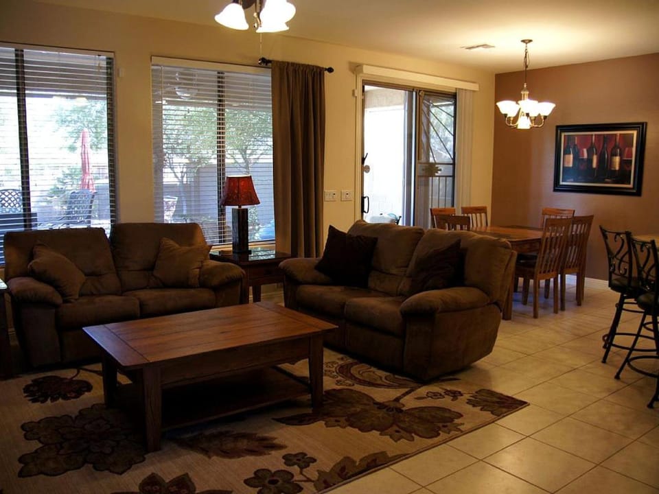 Luxurious Vacation Rental with Beautiful Backyard and Private Pool near Phoenix, Arizona House in Surprise
