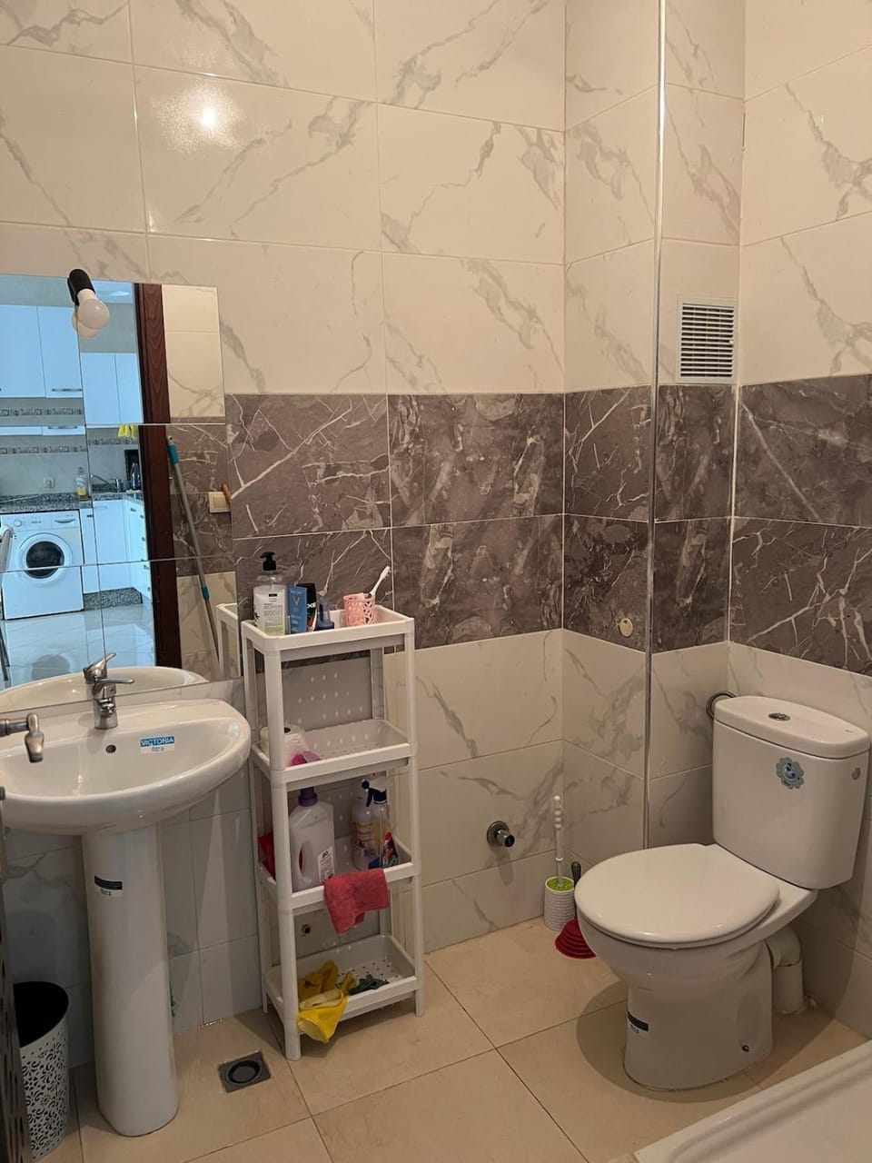 Toilet, Bathroom