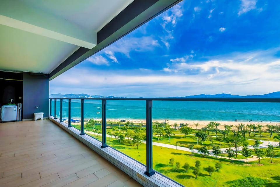 Natural landscape, View (from property/room), Sea view