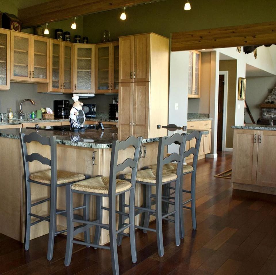 Secluded Cottage Rental with Views of the Green Mountains in Vermont House in Chittenden