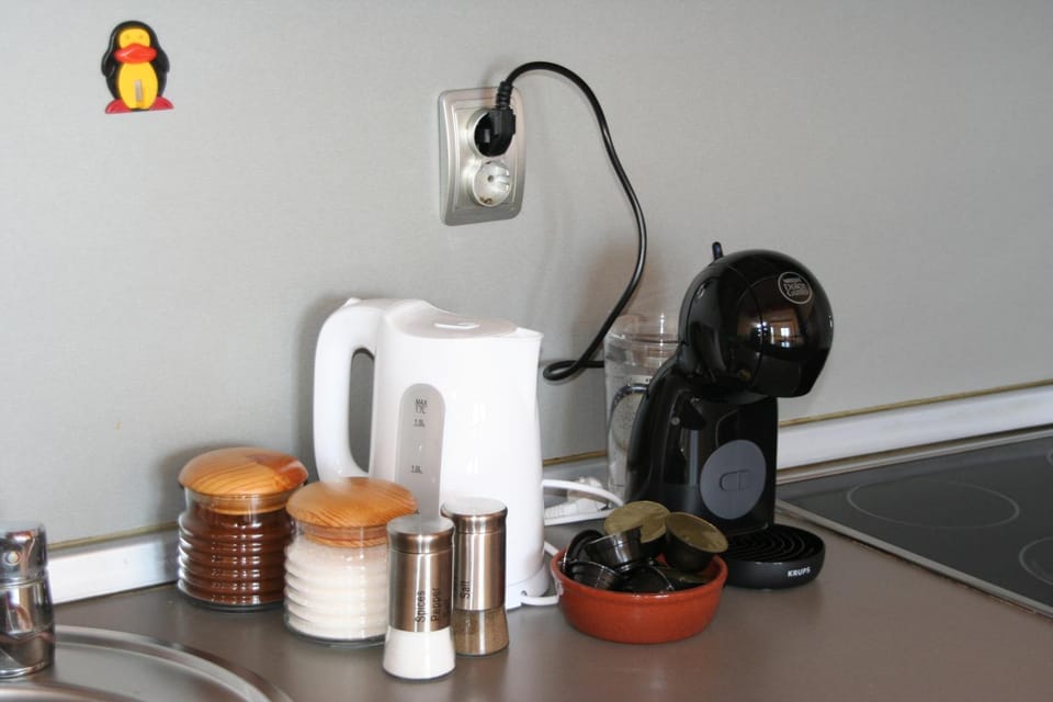 Coffee/tea facilities