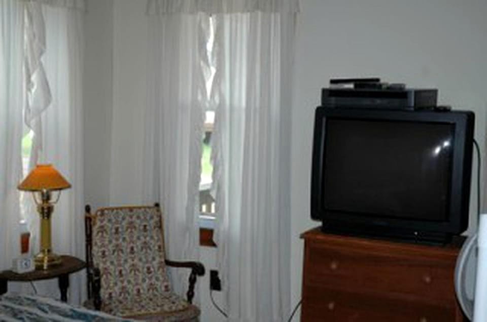 Family Camping Cabin Rental in the Adirondacks in Upstate New York Cabin in Caroga Lake