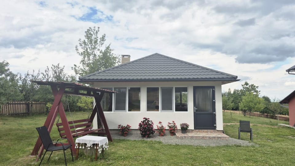 BBQ facilities, Swimming pool