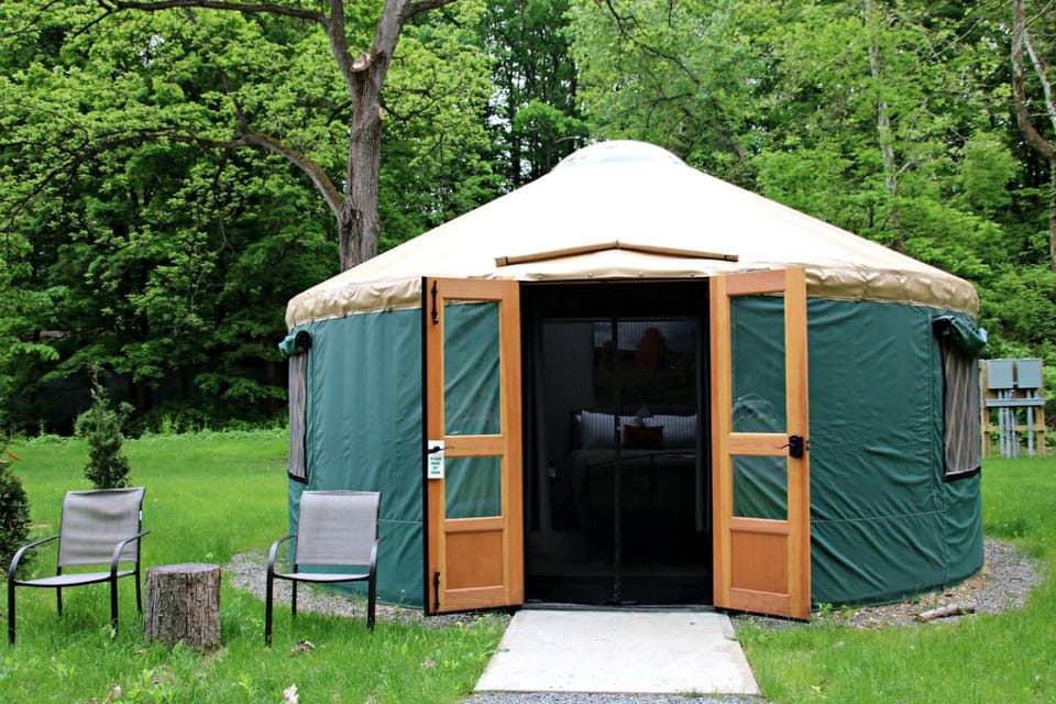 Fantastic Yurt Accommodation for a Glamping Getaway on Seneca Lake in New York House in Seneca Lake