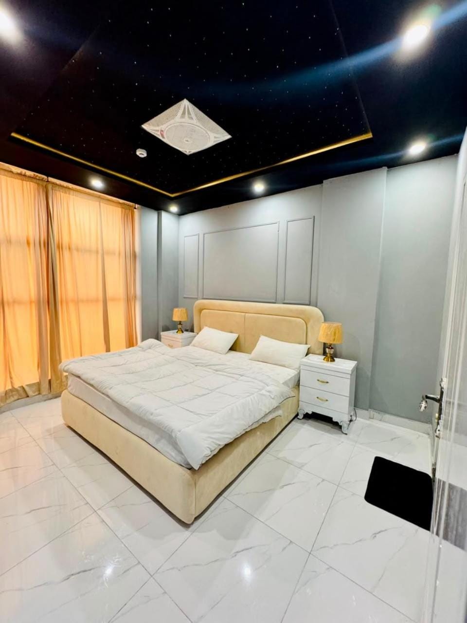 The starlight suit Luxury & Cozy Escape Apartment in Lahore