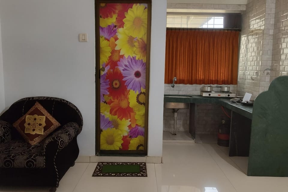 AR Hotels By Hotelist Hotel in Maharashtra
