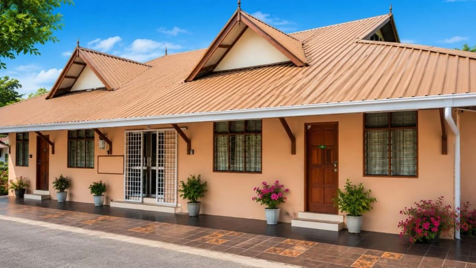 Property building, Day