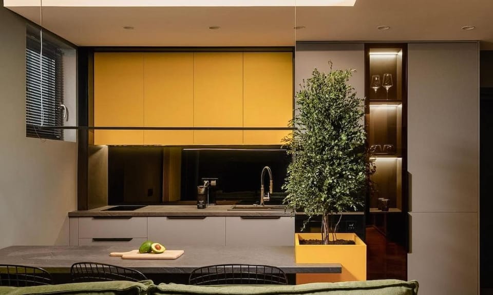 Kitchen or kitchenette, Living room, Seating area