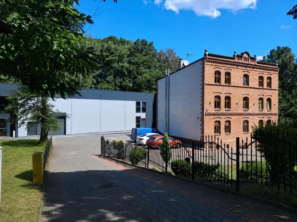 Property building, Parking